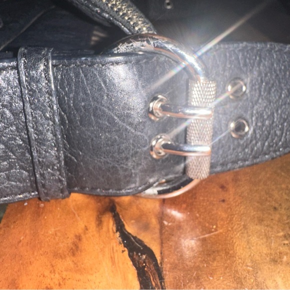 Marc Jacobs Black Crossbody Bag with Bird Details - Picture 3 of 4